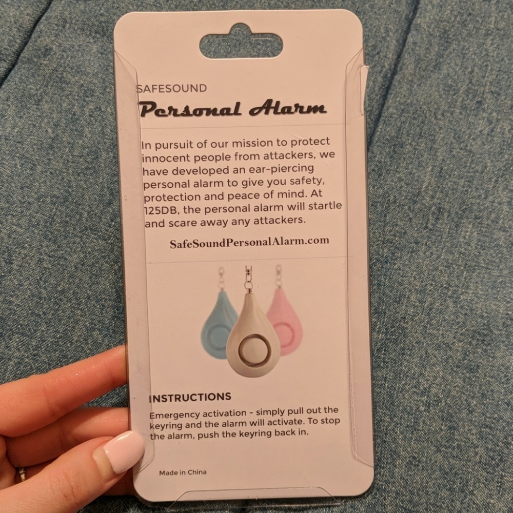 SafeSound Personal Alarm Key Chain - Picture 2 of 2